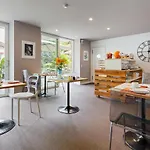 Jazz Bed & Breakfast 3*