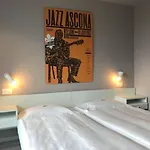 Jazz 3*